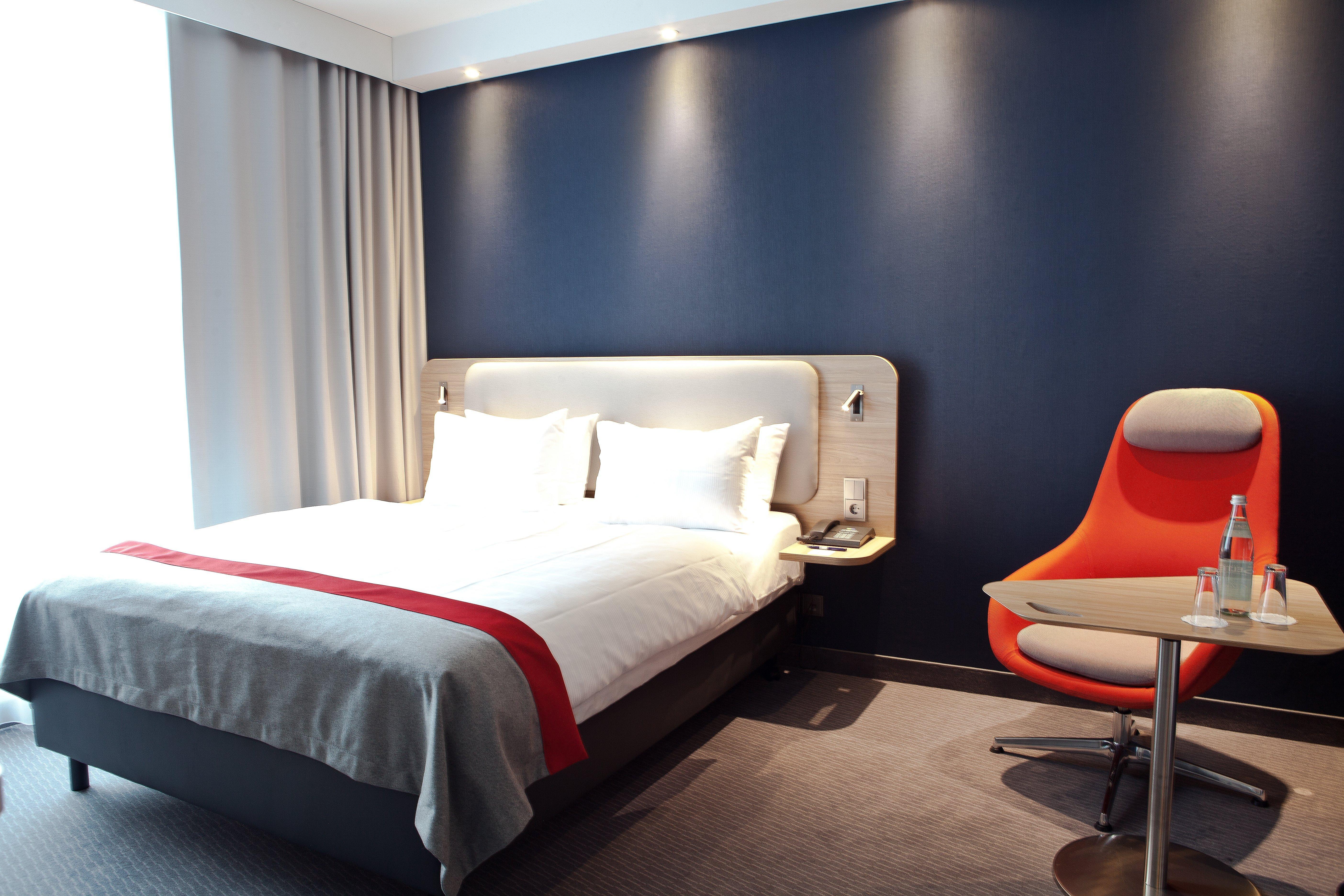 Express - By Ihg Siegen